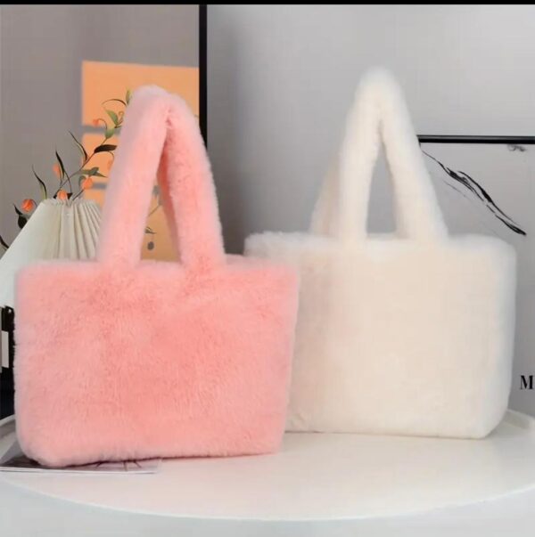 Large Capacity Fluffy Plush Shoulder Bag